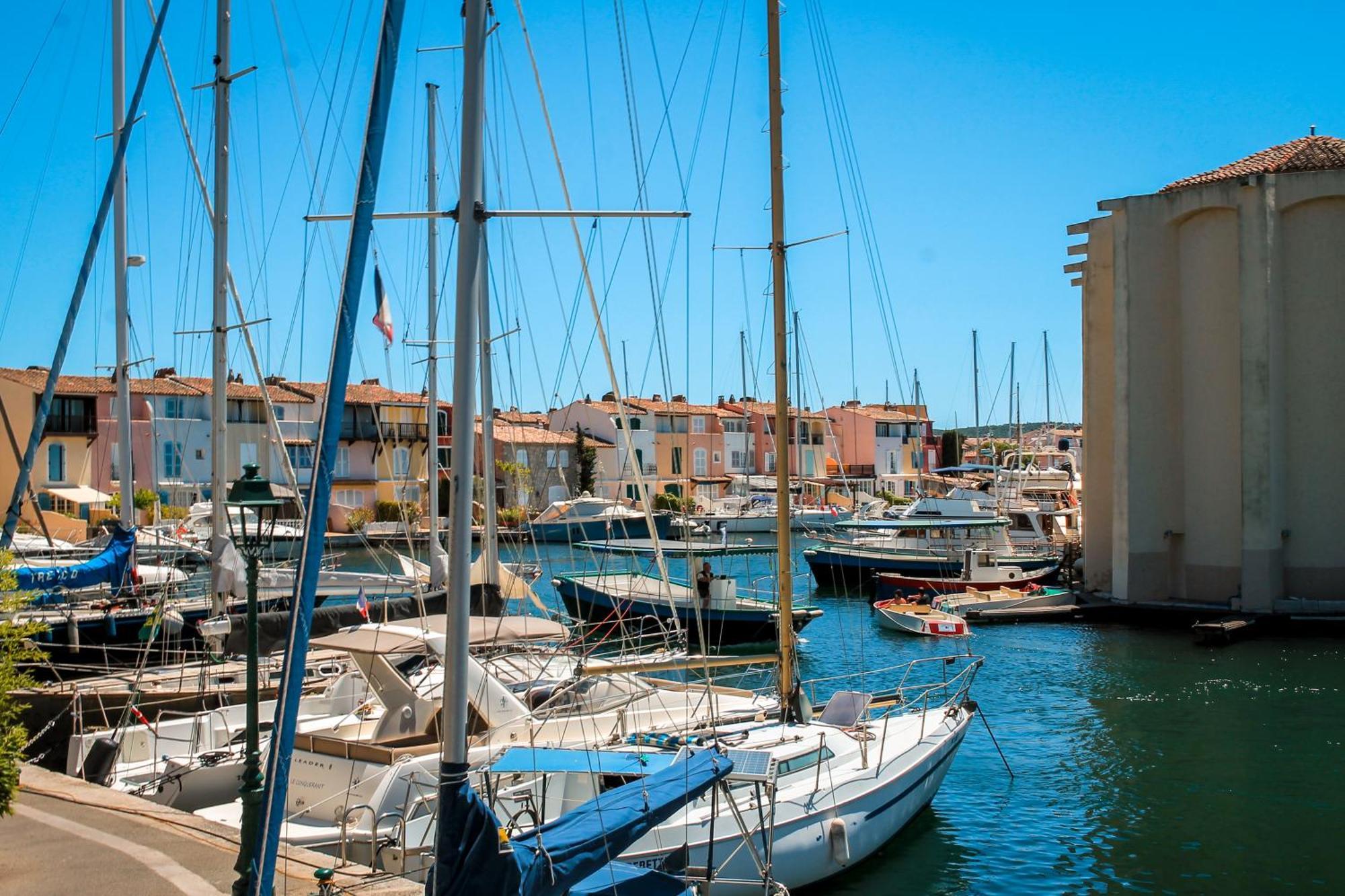 Casa Nostra, Port-Grimaud, Vue Sur Les Canaux Экстерьер фото